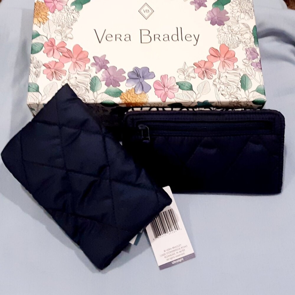Set of Vera Bradley Double Eye Case & Essential Wallet 